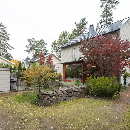 Private 200m2 House With Sauna And Yard Apartment *