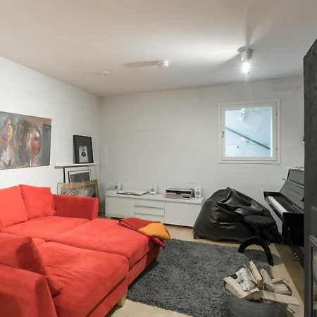 Private 200m2 House With Sauna And Yard *